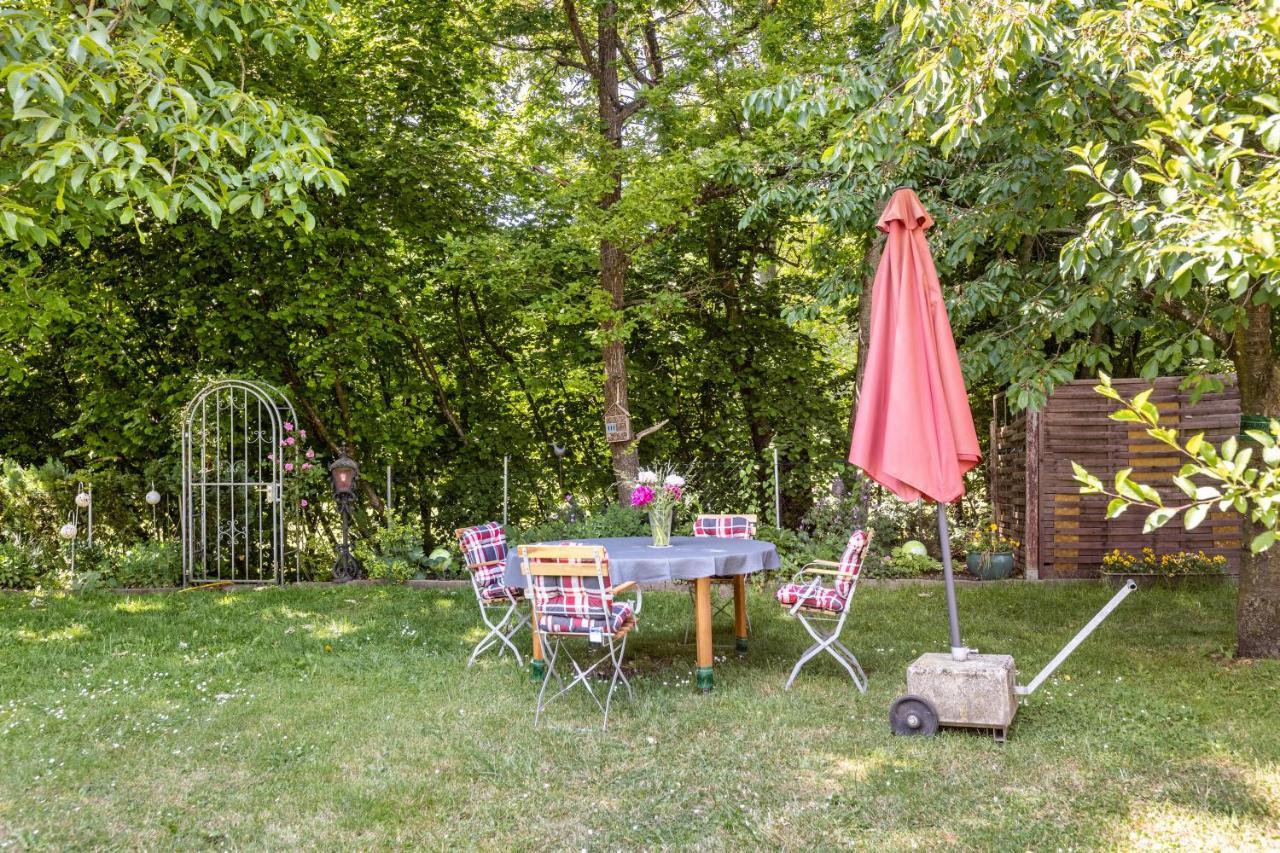 Haus Am Muehlenbach Apartment Hilzingen Luaran gambar